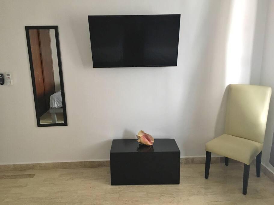 Rooftop Penthouse 3 Bedrooms, Sleeps 8! Cancún Exterior foto